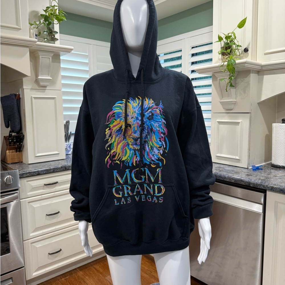 MGM GRAND Las Vegas Hoodie Sweatshirt with Colorful Lion Design VINTAGE L